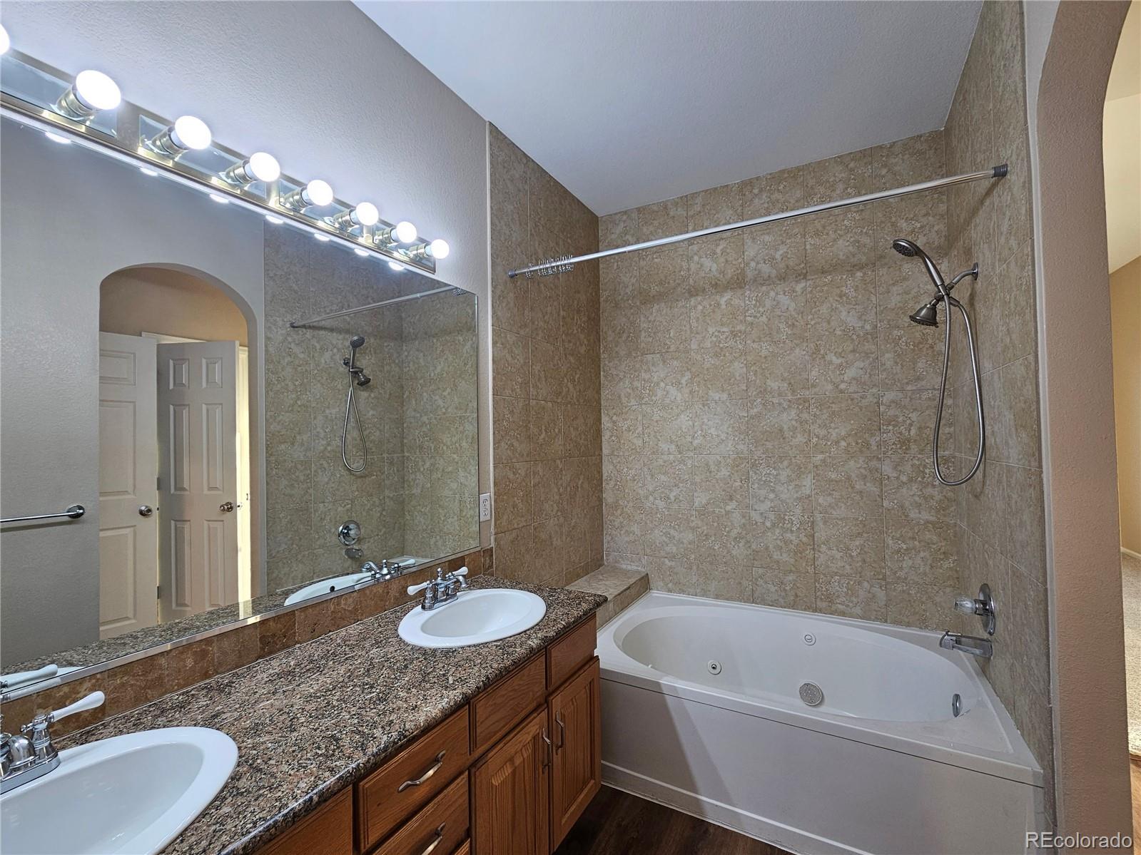 MLS Image #9 for 21  woodland circle,highlands ranch, Colorado
