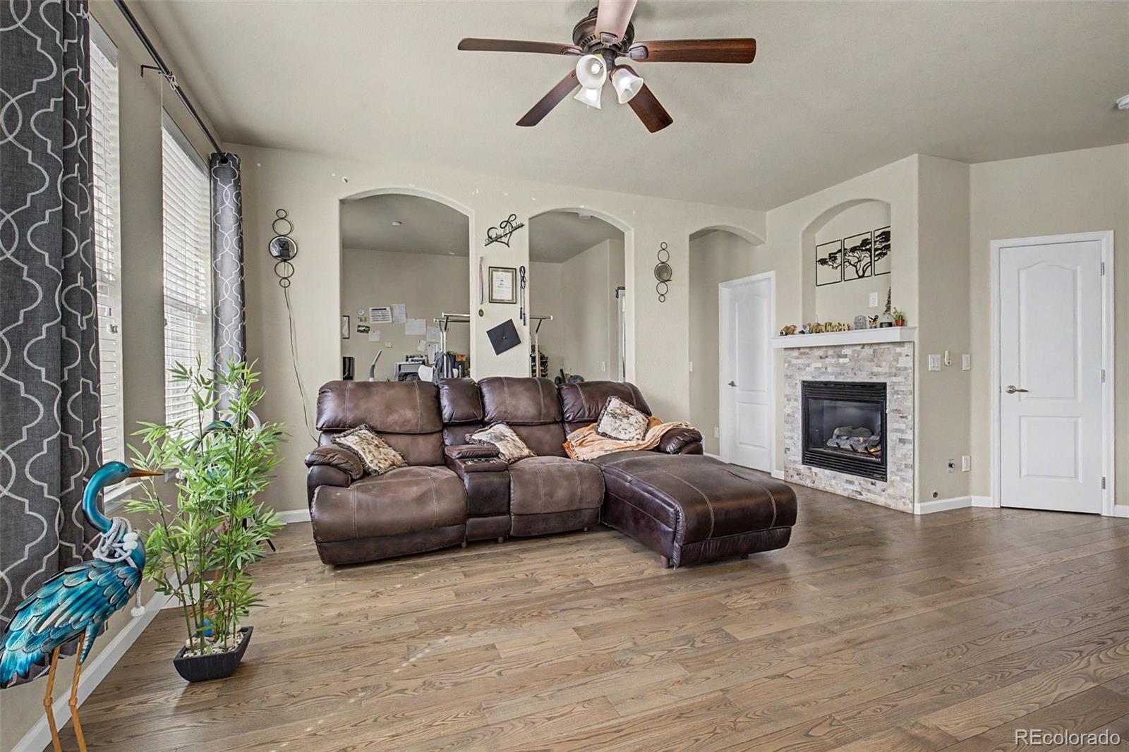 MLS Image #15 for 17680 e 104th place,commerce city, Colorado