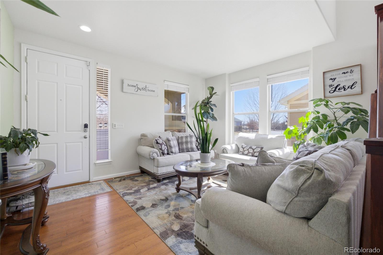 MLS Image #5 for 161 n elk court,aurora, Colorado