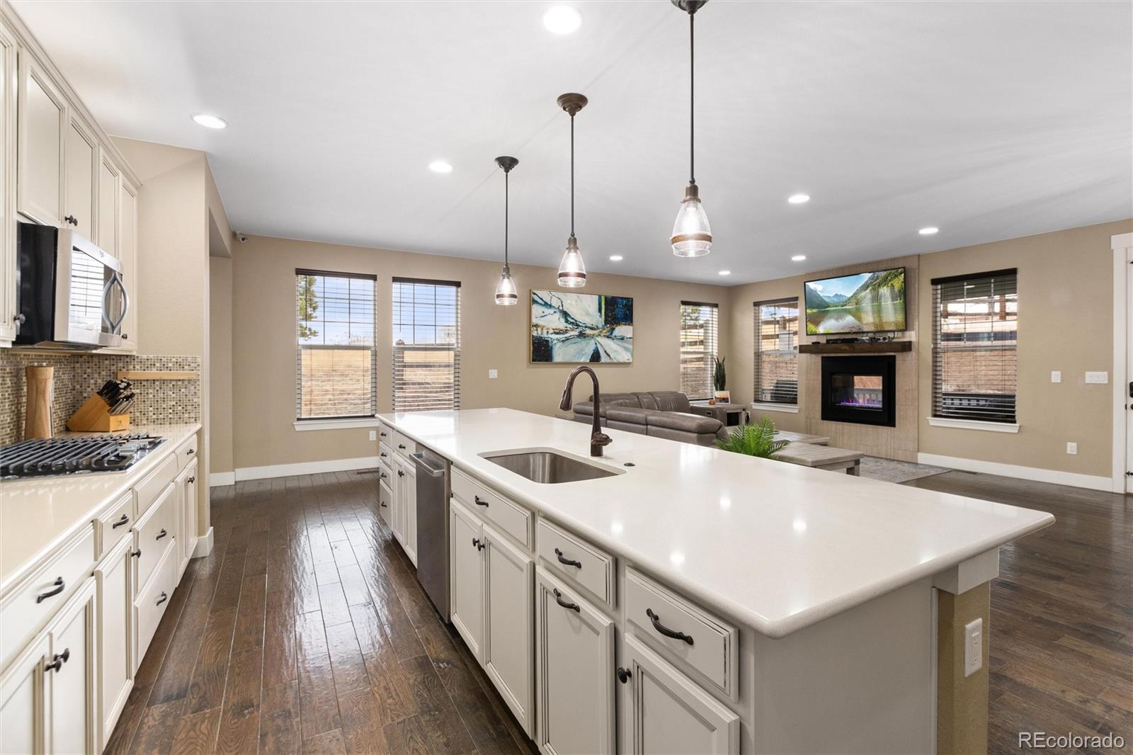 MLS Image #12 for 7978 s elk way,aurora, Colorado