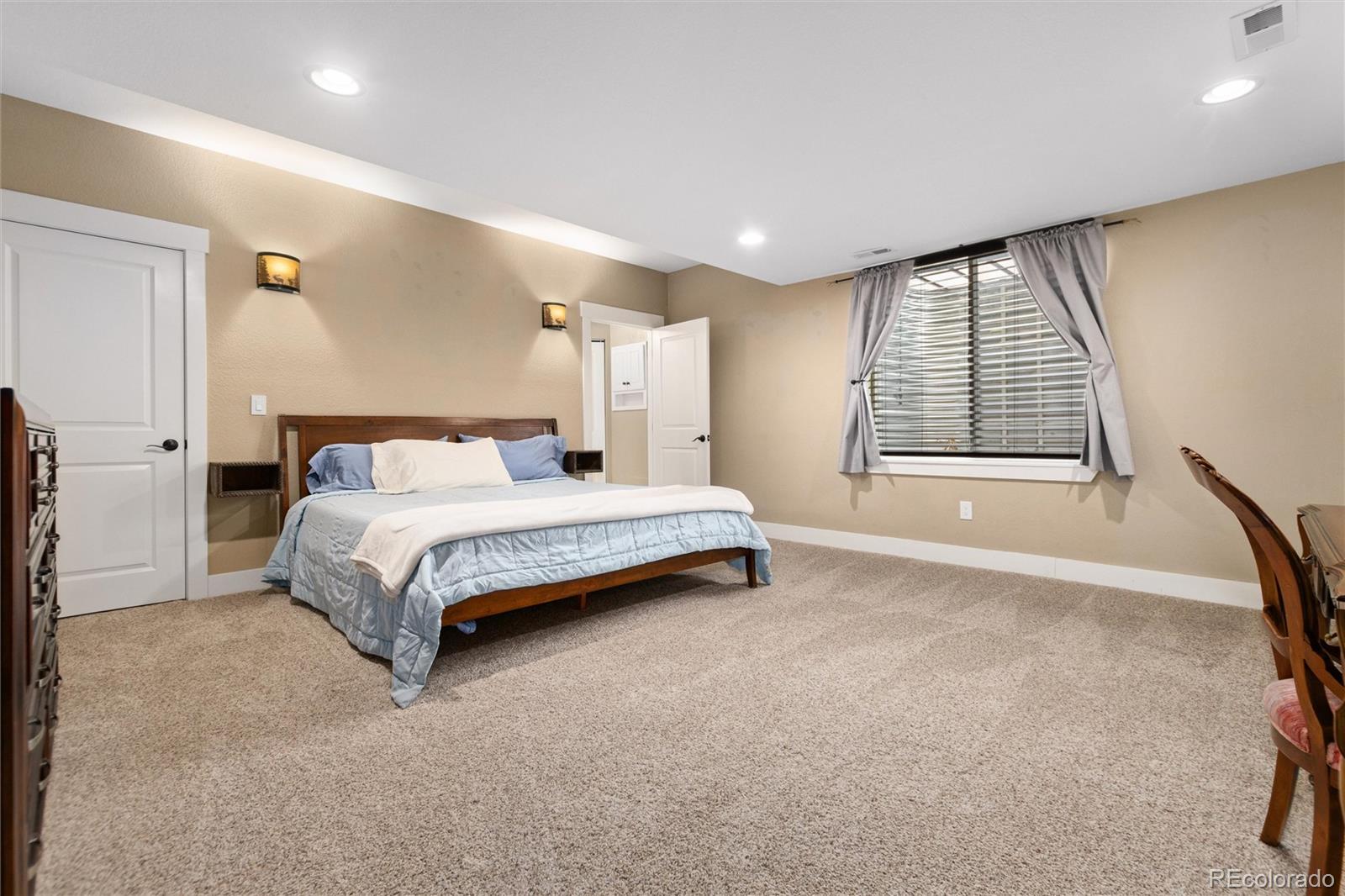 MLS Image #36 for 7978 s elk way,aurora, Colorado