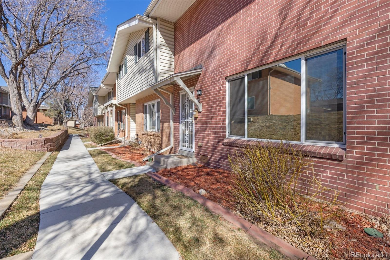 MLS Image #3 for 9051 e nassau avenue,denver, Colorado