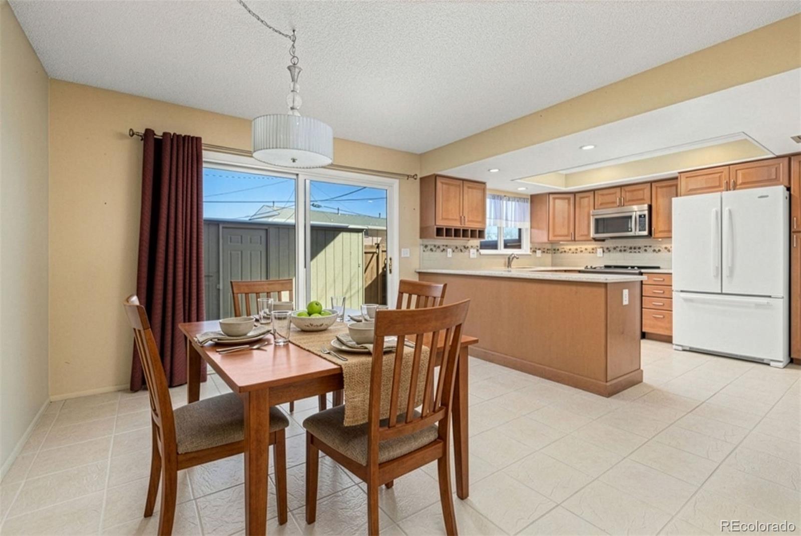 MLS Image #8 for 9051 e nassau avenue,denver, Colorado