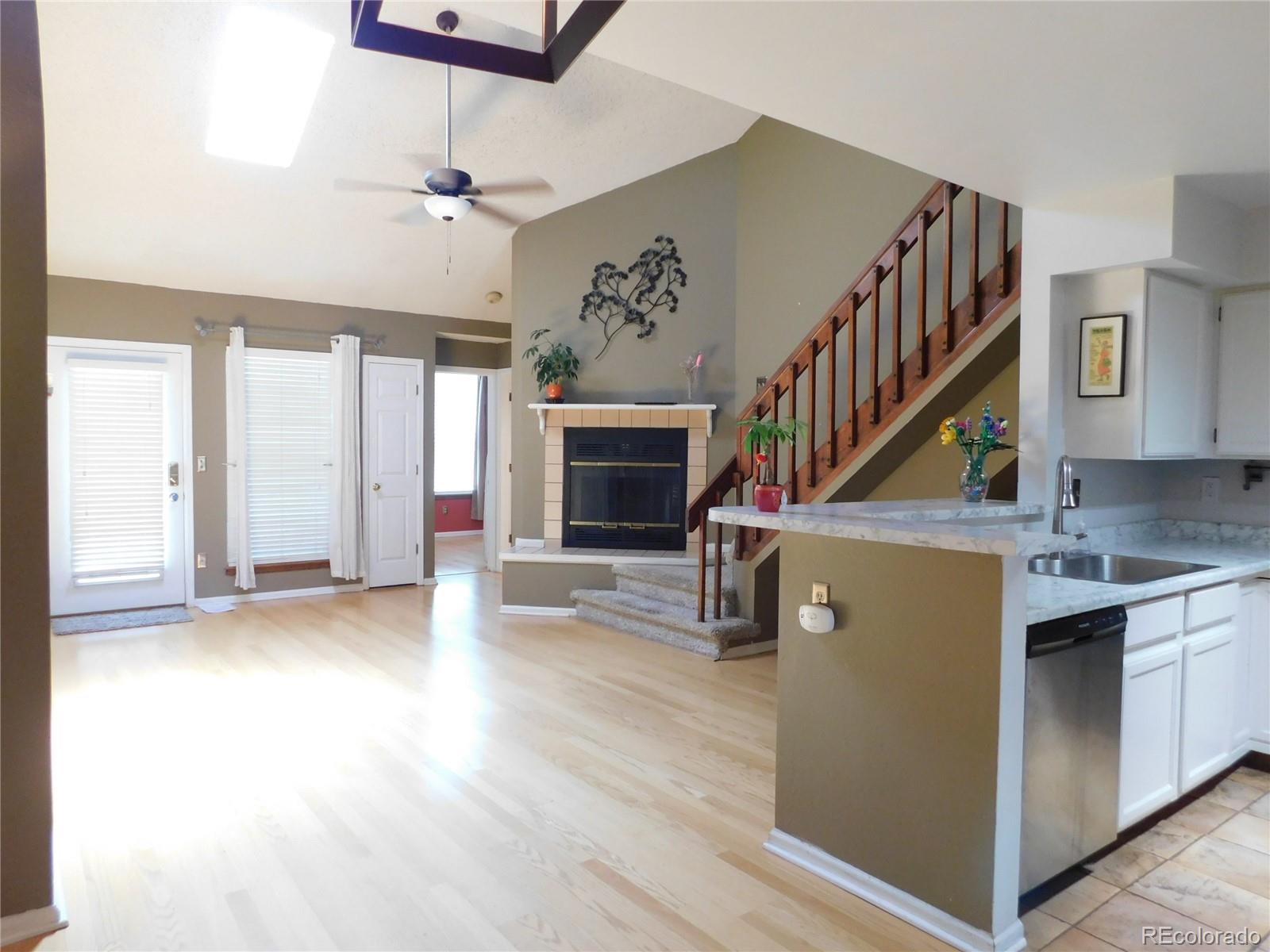 MLS Image #4 for 4044 s carson street f,aurora, Colorado