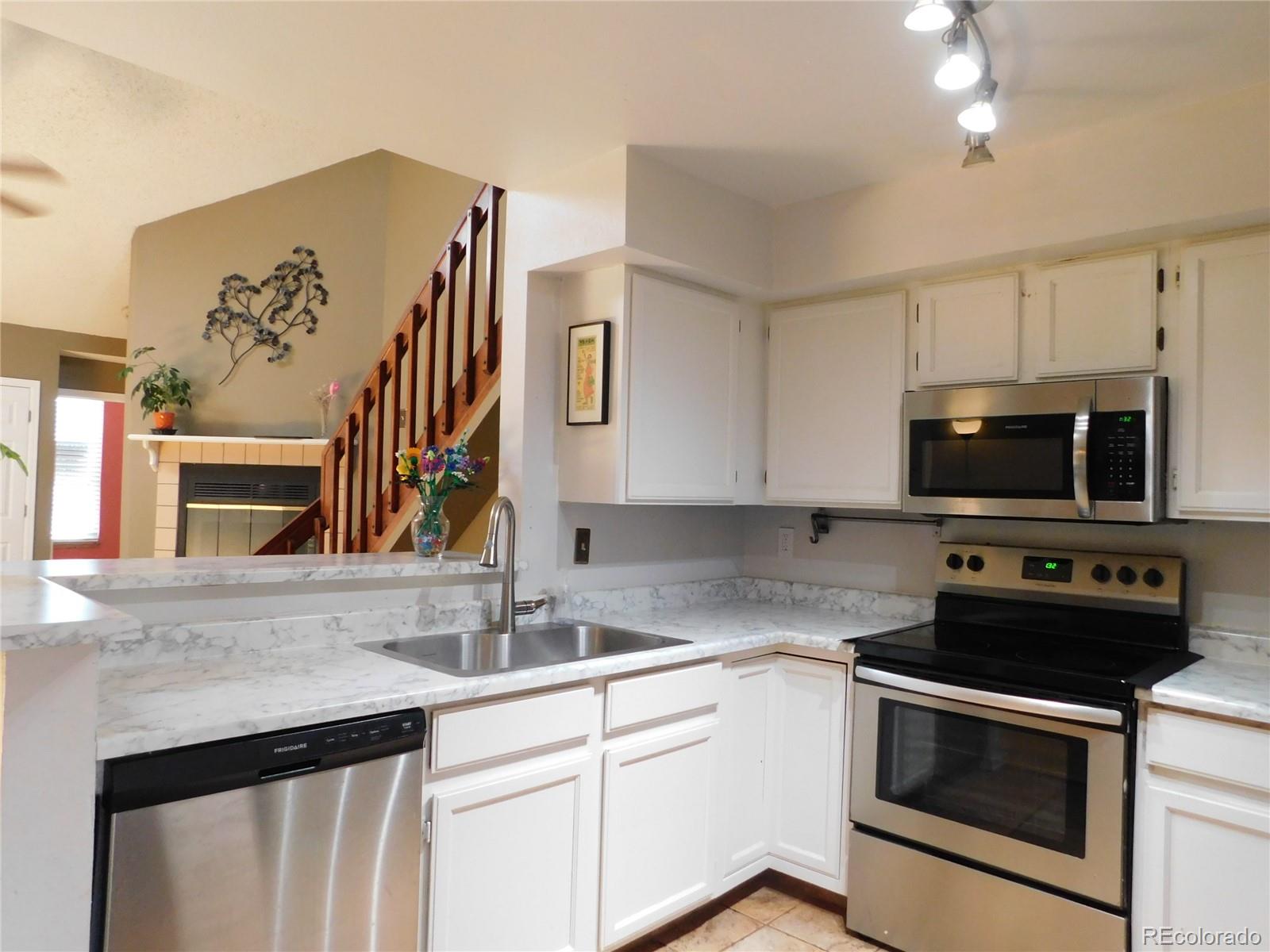 MLS Image #5 for 4044 s carson street f,aurora, Colorado