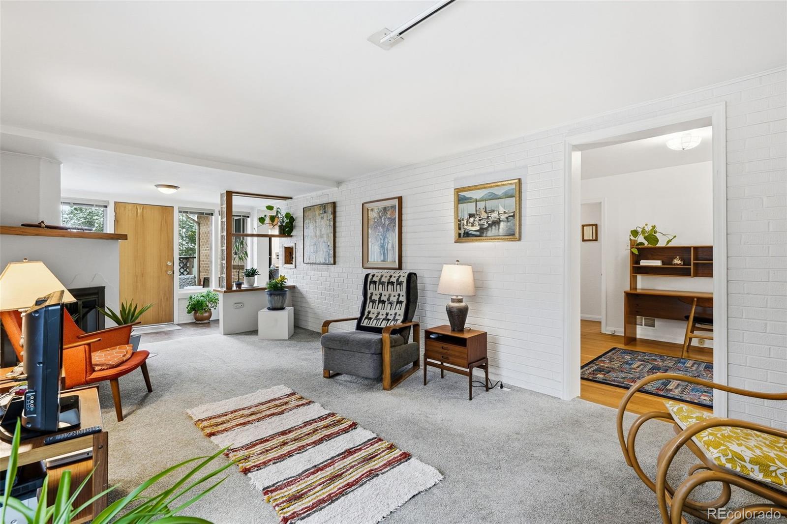 MLS Image #10 for 1000  magnolia street,denver, Colorado