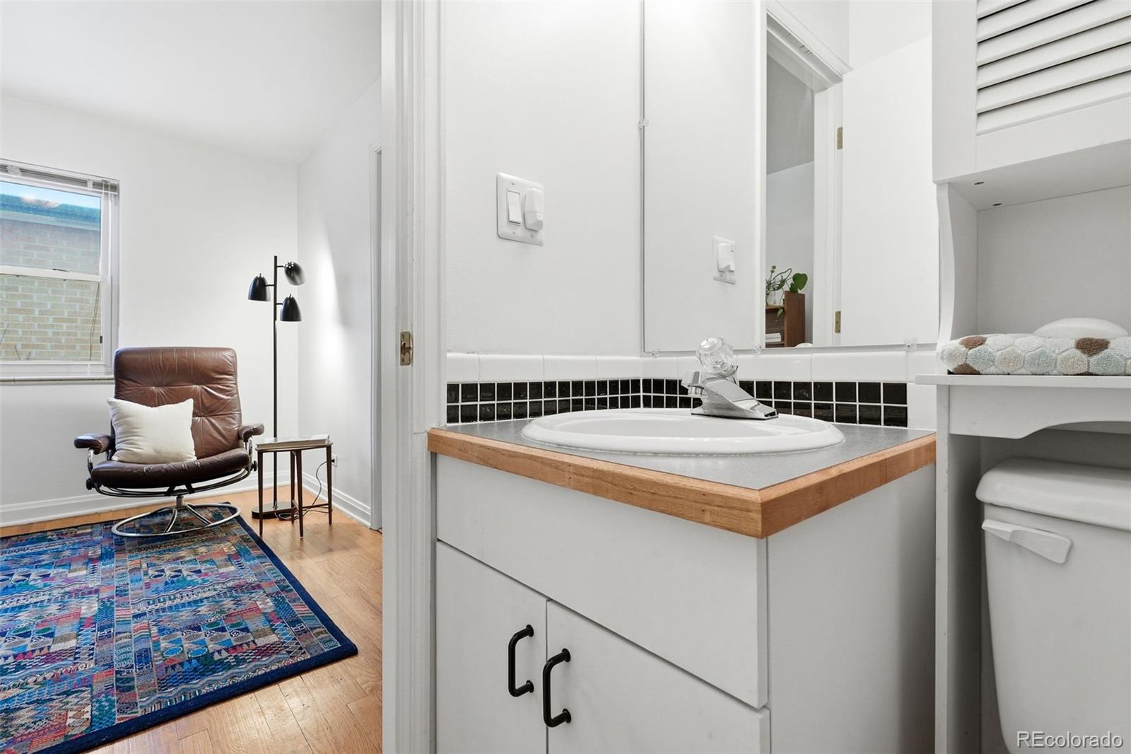MLS Image #22 for 1000  magnolia street,denver, Colorado