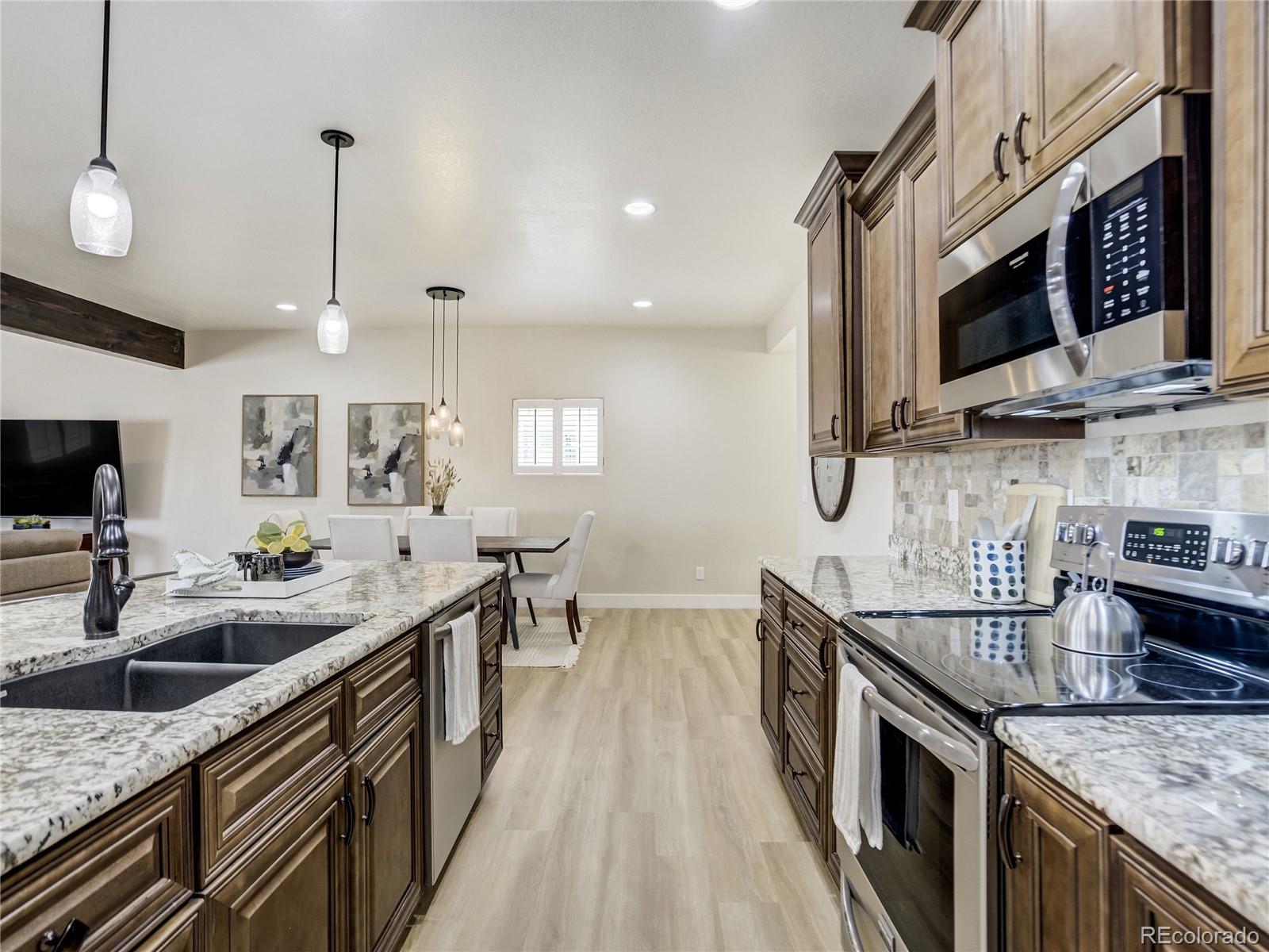 MLS Image #16 for 746 n walnut street,colorado springs, Colorado