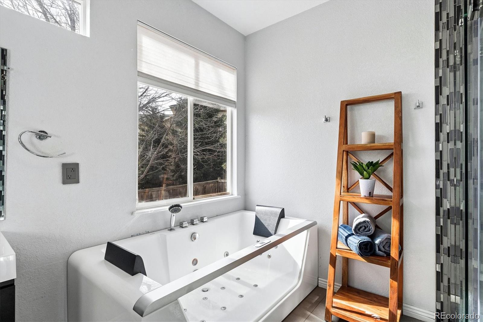 MLS Image #14 for 5524 w ida drive,littleton, Colorado