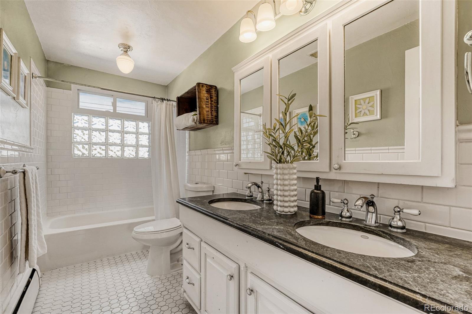 MLS Image #27 for 8709 e kenyon avenue,denver, Colorado
