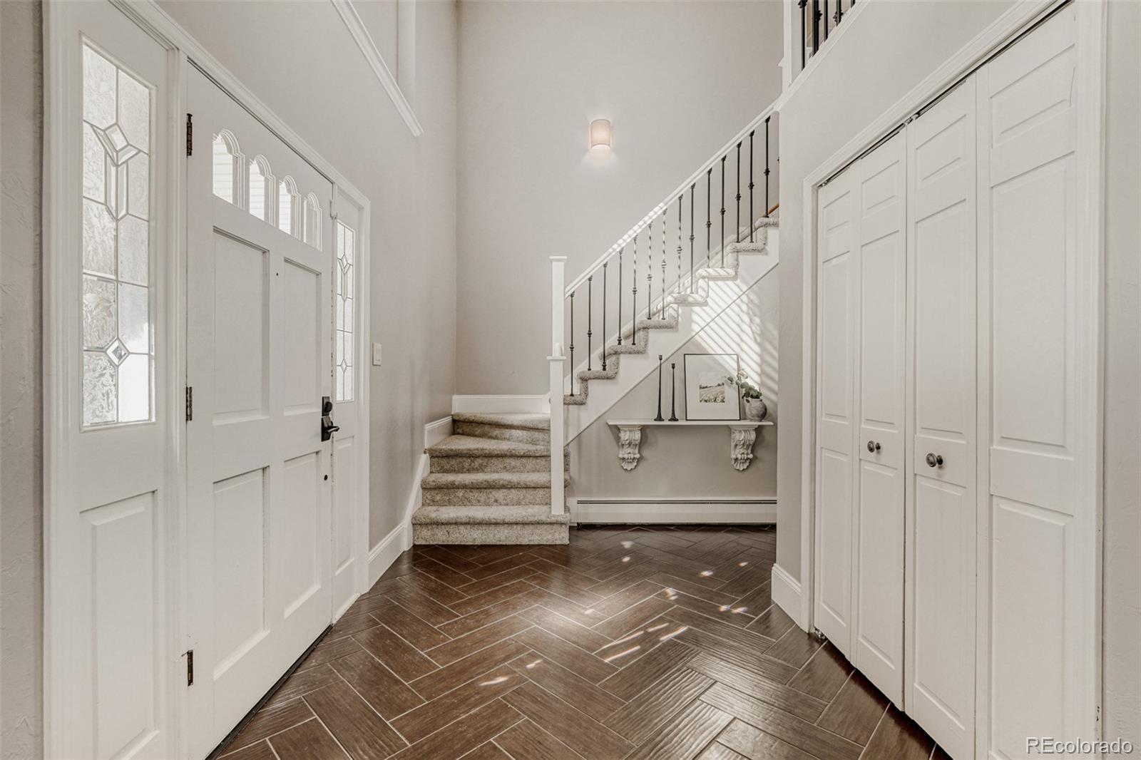 MLS Image #5 for 8709 e kenyon avenue,denver, Colorado
