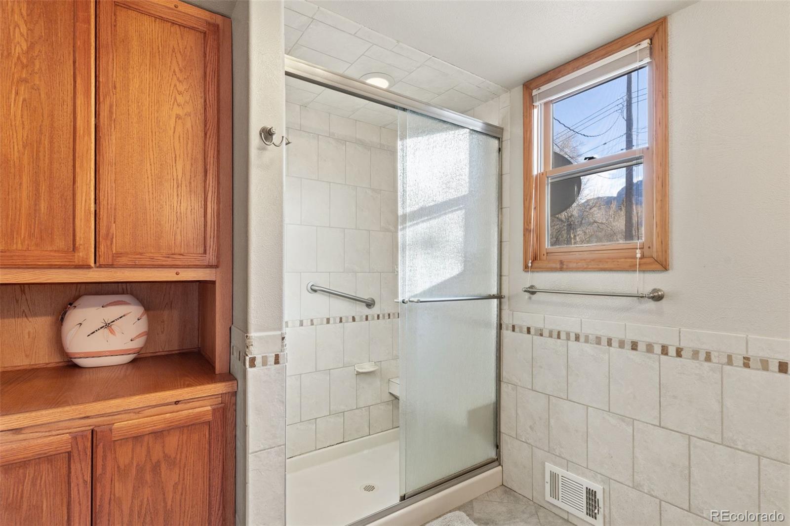 MLS Image #17 for 1414  cheyenne boulevard,colorado springs, Colorado
