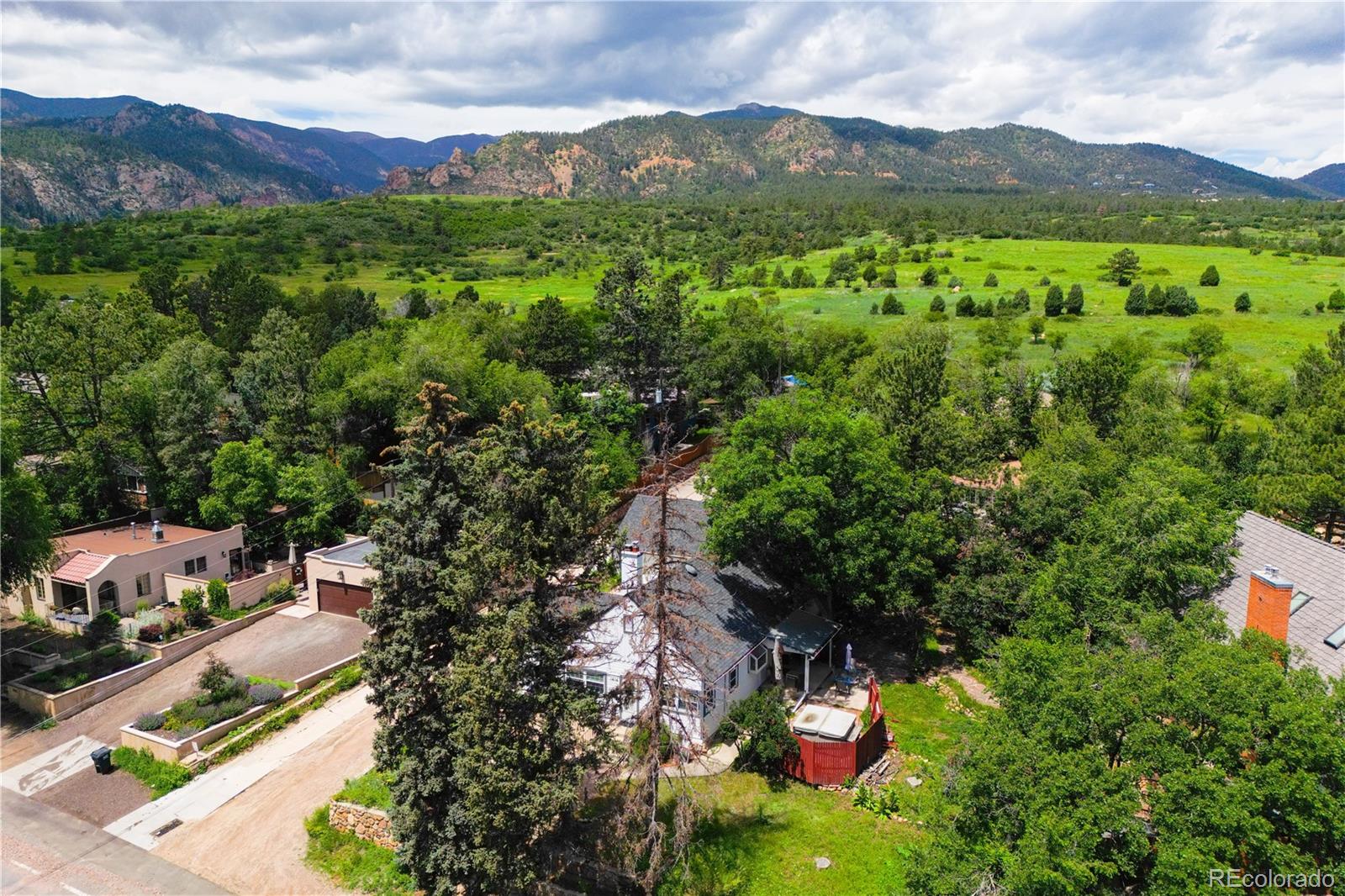 MLS Image #4 for 1414  cheyenne boulevard,colorado springs, Colorado