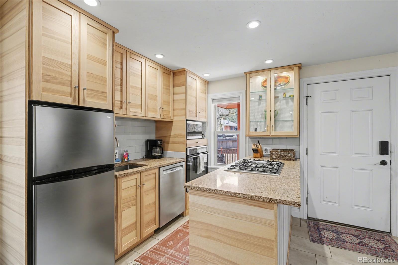 MLS Image #8 for 1702-1/2 w cheyenne road,colorado springs, Colorado