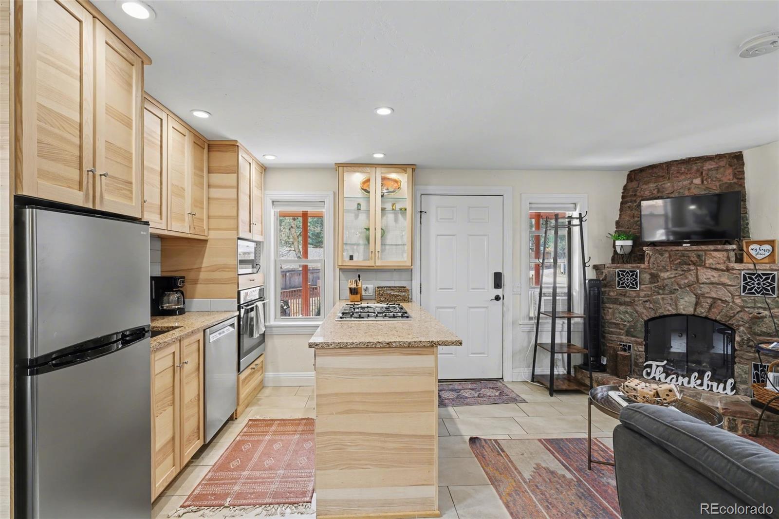 MLS Image #9 for 1702-1/2 w cheyenne road,colorado springs, Colorado