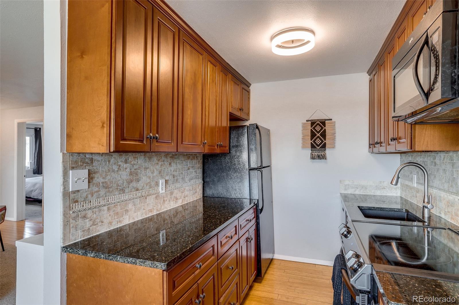 MLS Image #38 for 1270 n marion street 512,denver, Colorado
