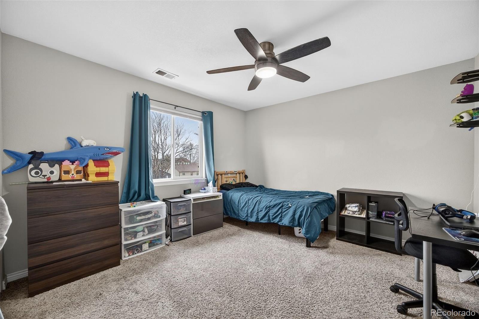 MLS Image #17 for 1904  greenbriar court,johnstown, Colorado