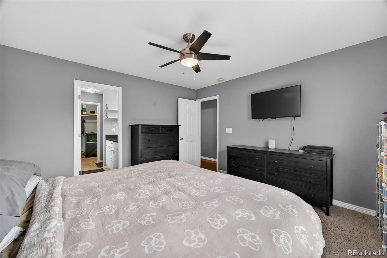 MLS Image #23 for 1904  greenbriar court,johnstown, Colorado