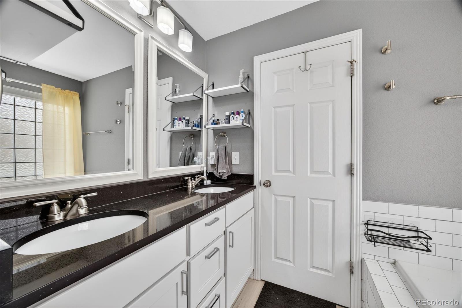 MLS Image #27 for 1904  greenbriar court,johnstown, Colorado
