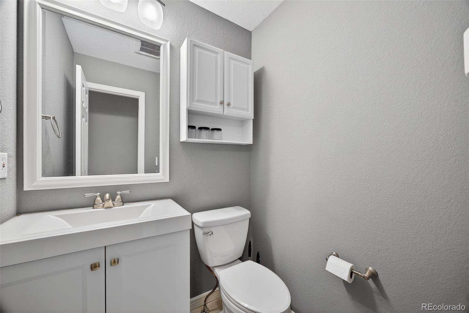 MLS Image #29 for 1904  greenbriar court,johnstown, Colorado