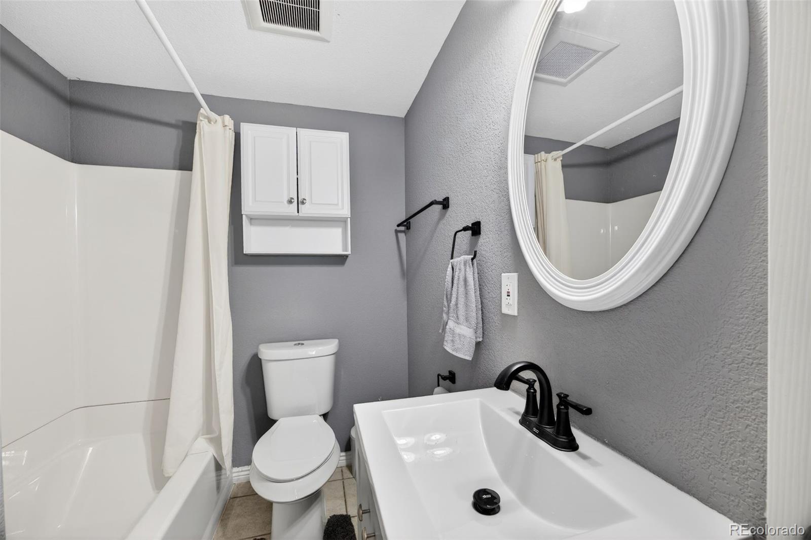 MLS Image #33 for 1904  greenbriar court,johnstown, Colorado