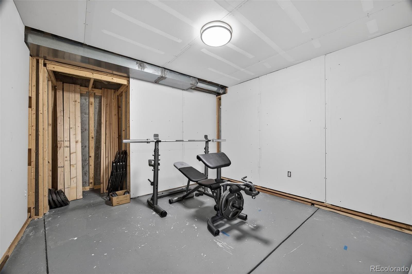 MLS Image #36 for 1904  greenbriar court,johnstown, Colorado