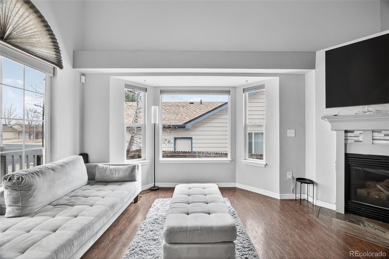 MLS Image #4 for 1904  greenbriar court,johnstown, Colorado