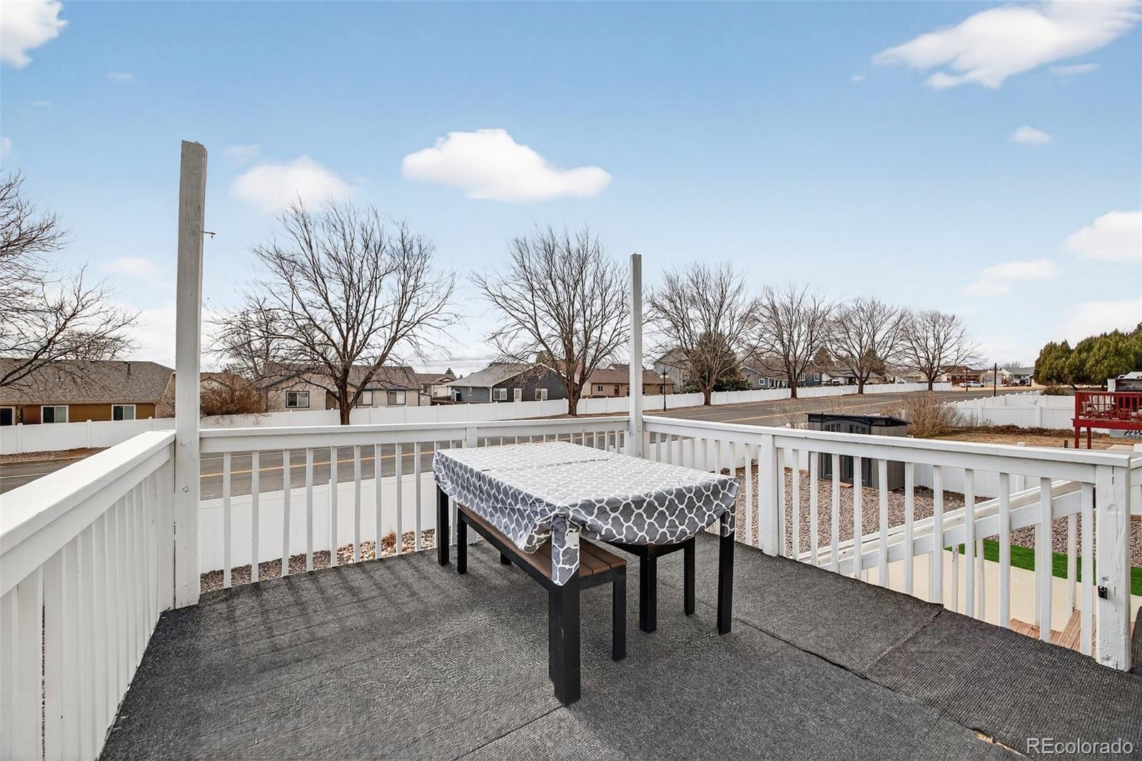MLS Image #40 for 1904  greenbriar court,johnstown, Colorado