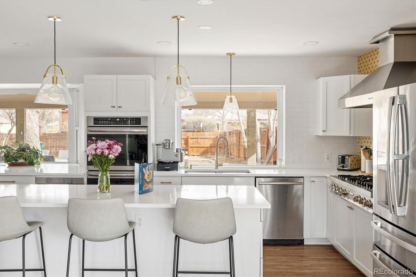 MLS Image #12 for 2250 n monaco parkway,denver, Colorado