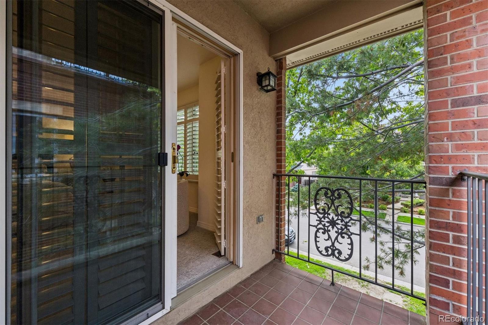 MLS Image #21 for 56 s monroe street,denver, Colorado