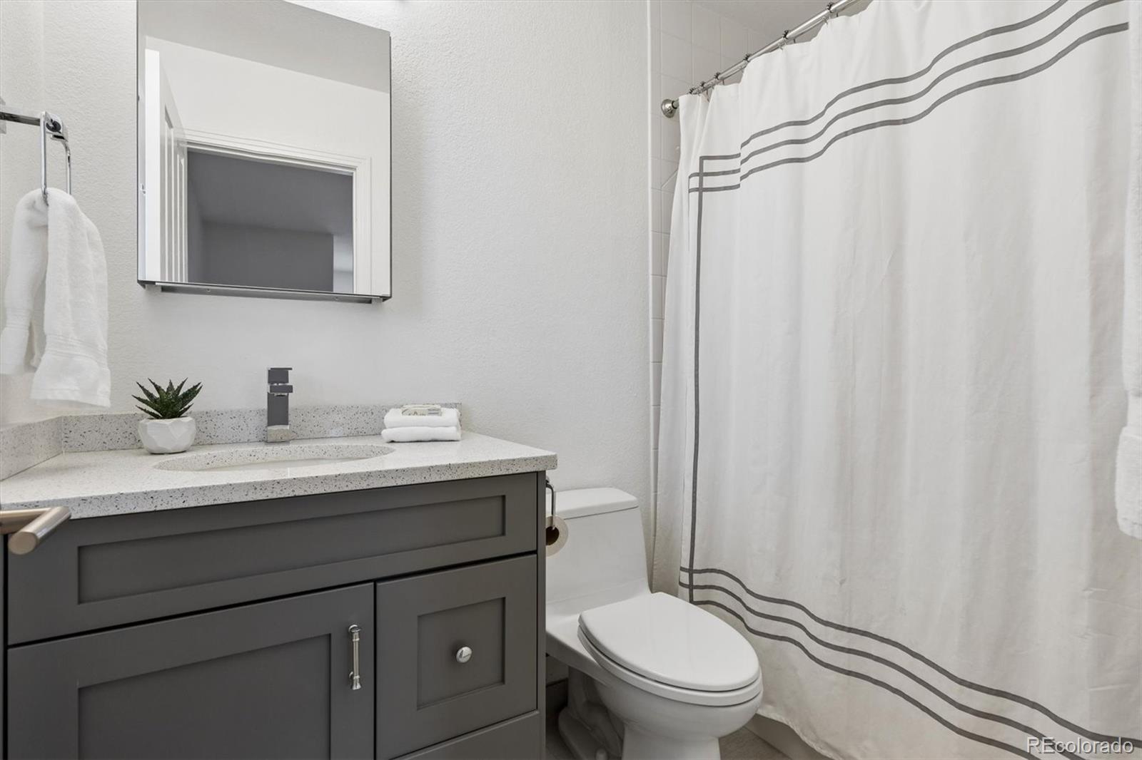 MLS Image #23 for 56 s monroe street,denver, Colorado