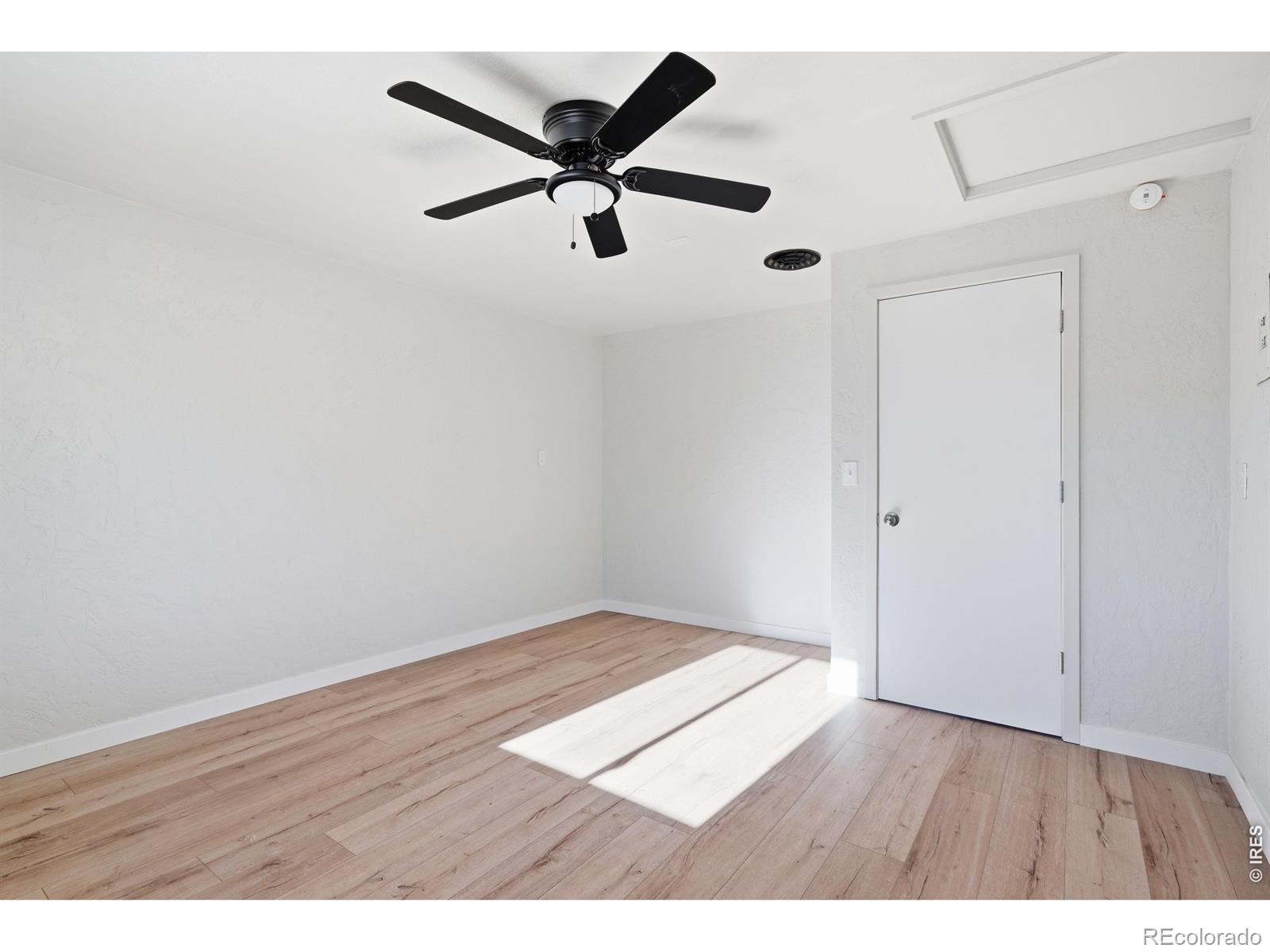 MLS Image #18 for 534 s summit view drive,fort collins, Colorado