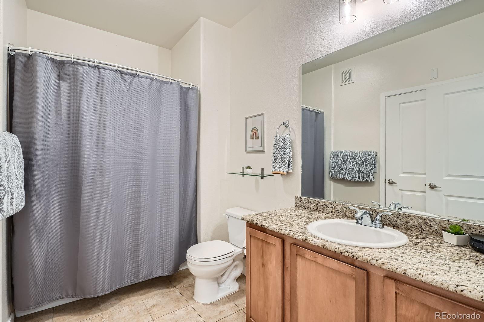 MLS Image #12 for 4100  albion st street,denver, Colorado