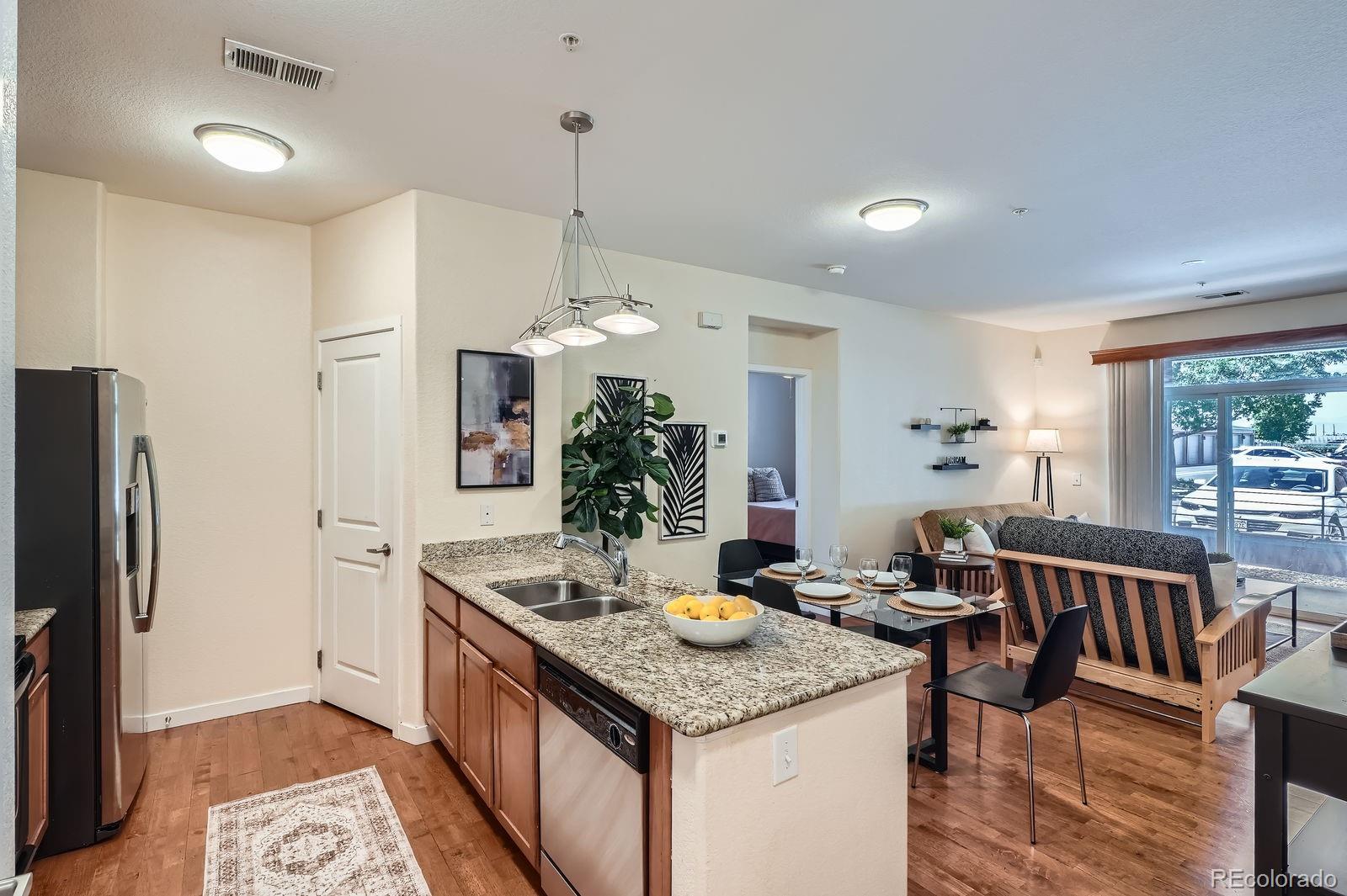 MLS Image #6 for 4100  albion st street,denver, Colorado