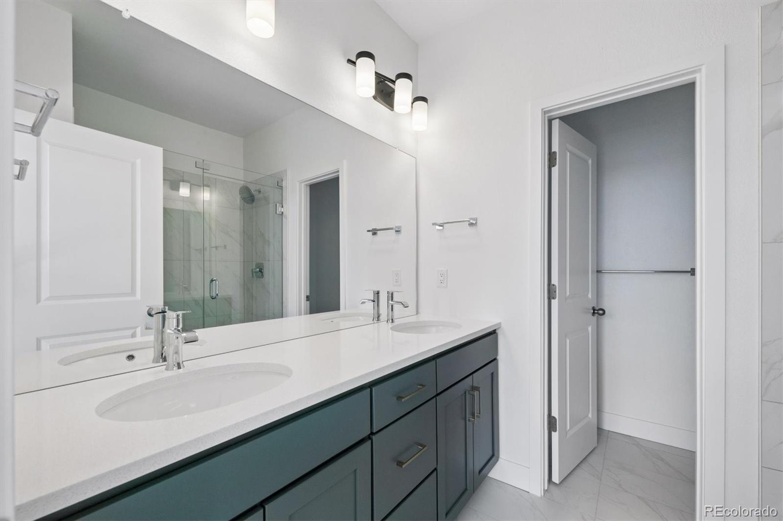 MLS Image #15 for 2720 w 68th avenue,denver, Colorado
