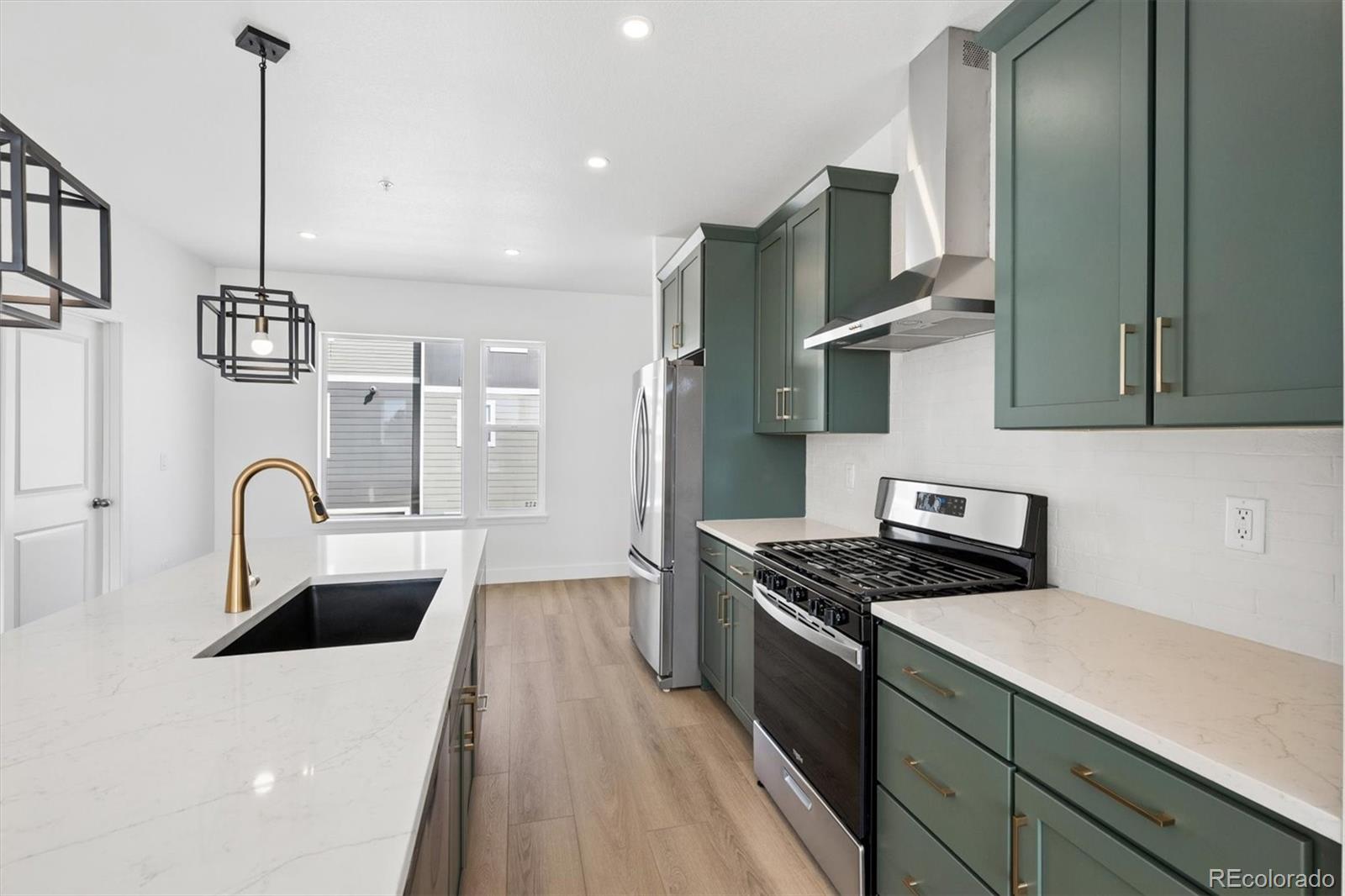 MLS Image #2 for 2720 w 68th avenue,denver, Colorado