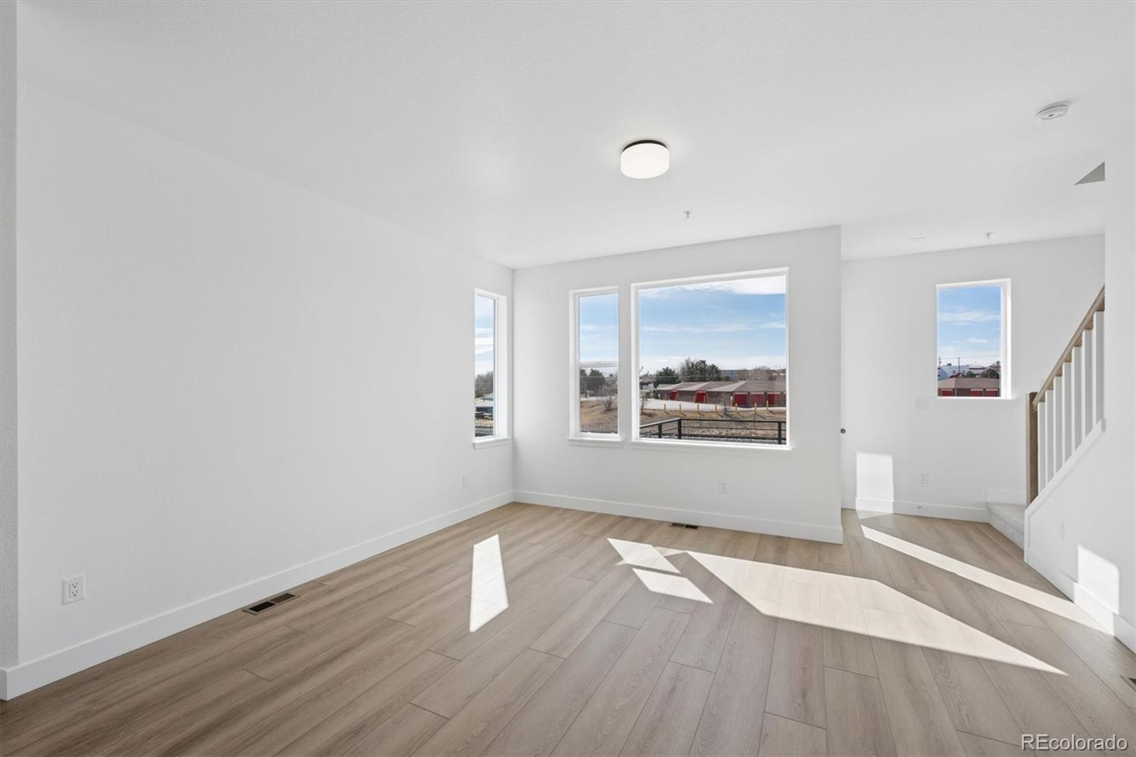 MLS Image #8 for 2720 w 68th avenue,denver, Colorado