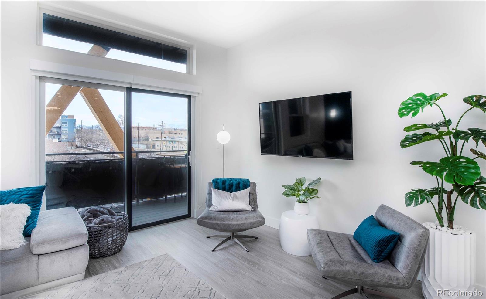 MLS Image #18 for 2880 n zuni street 303,denver, Colorado