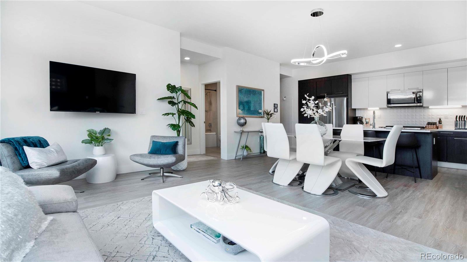 MLS Image #20 for 2880 n zuni street 303,denver, Colorado