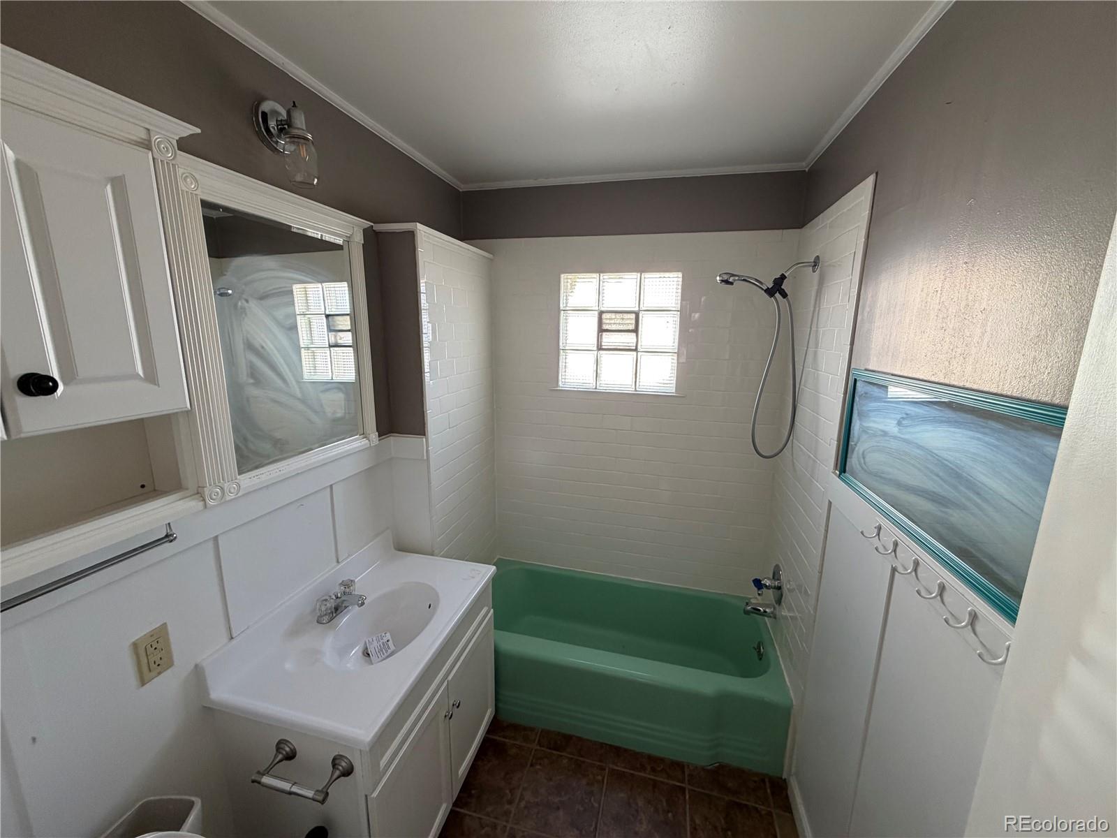 MLS Image #14 for 1015  colorado avenue,la junta, Colorado