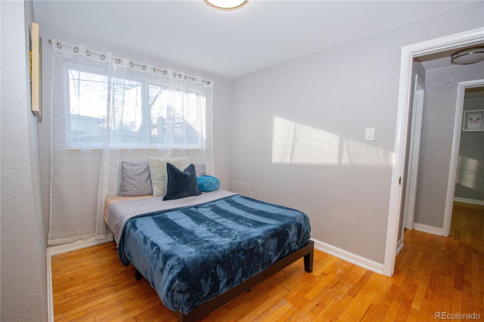 MLS Image #11 for 1543 s benton street,lakewood, Colorado