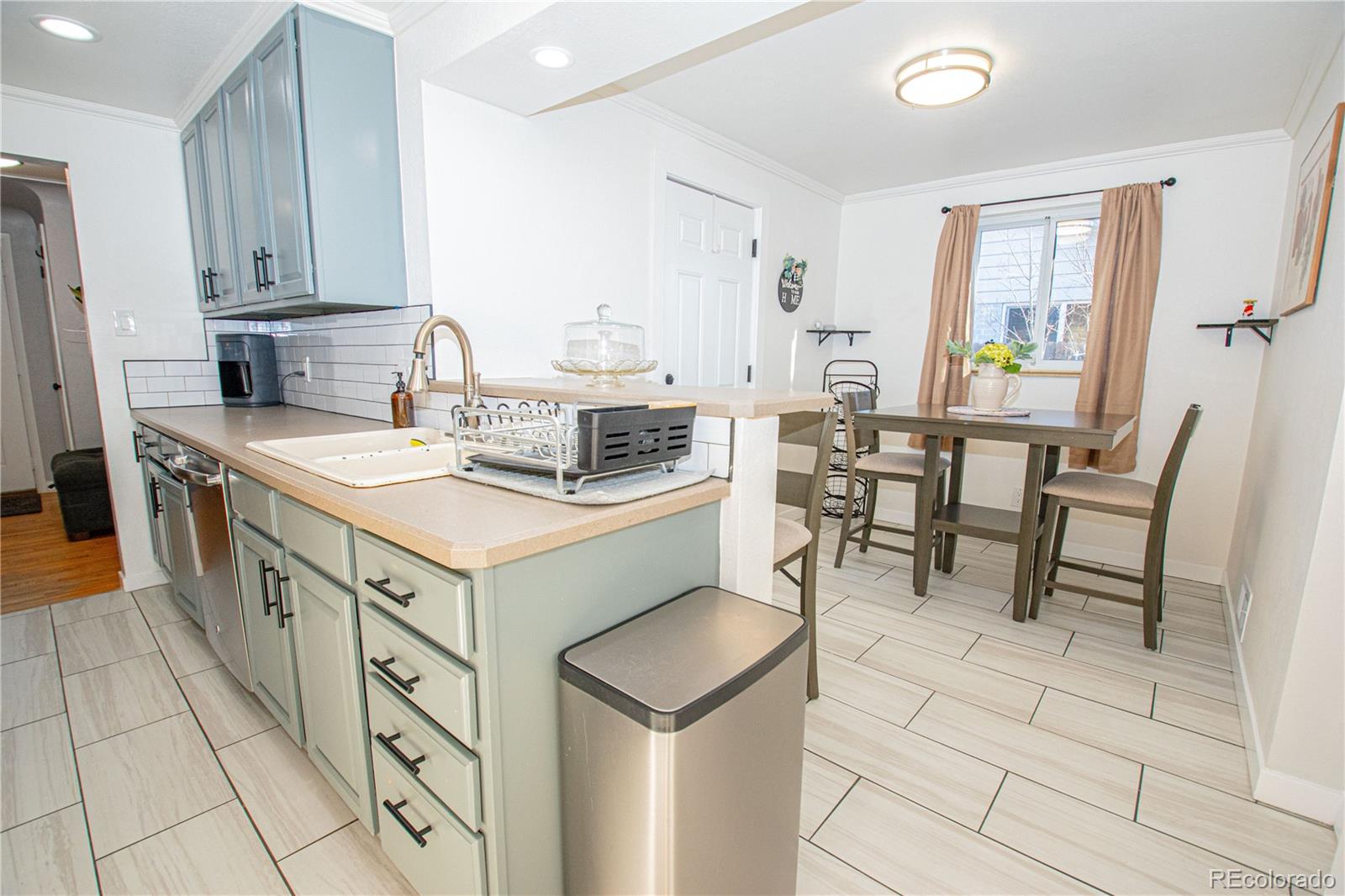 MLS Image #15 for 1543 s benton street,lakewood, Colorado