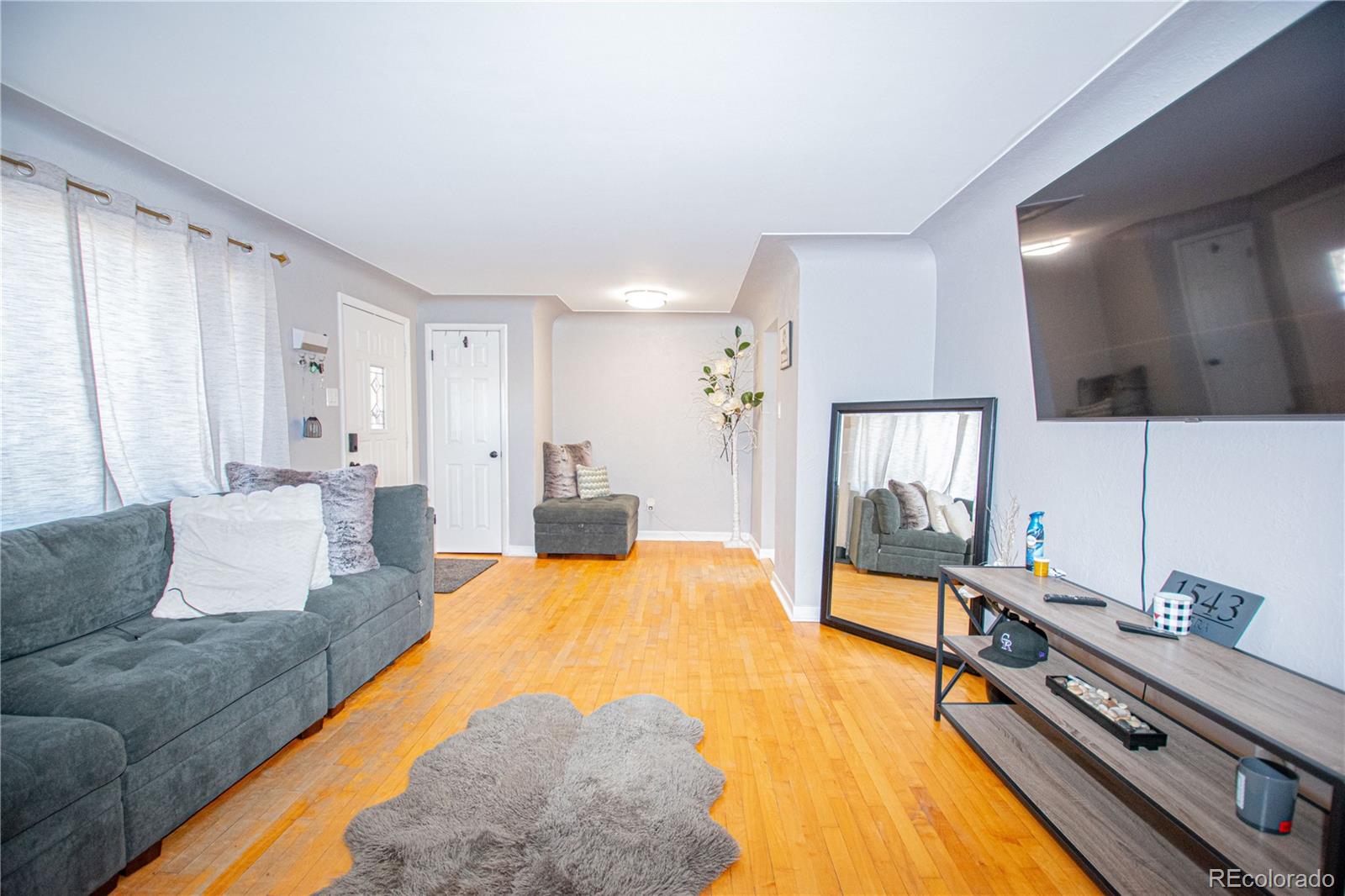 MLS Image #3 for 1543 s benton street,lakewood, Colorado