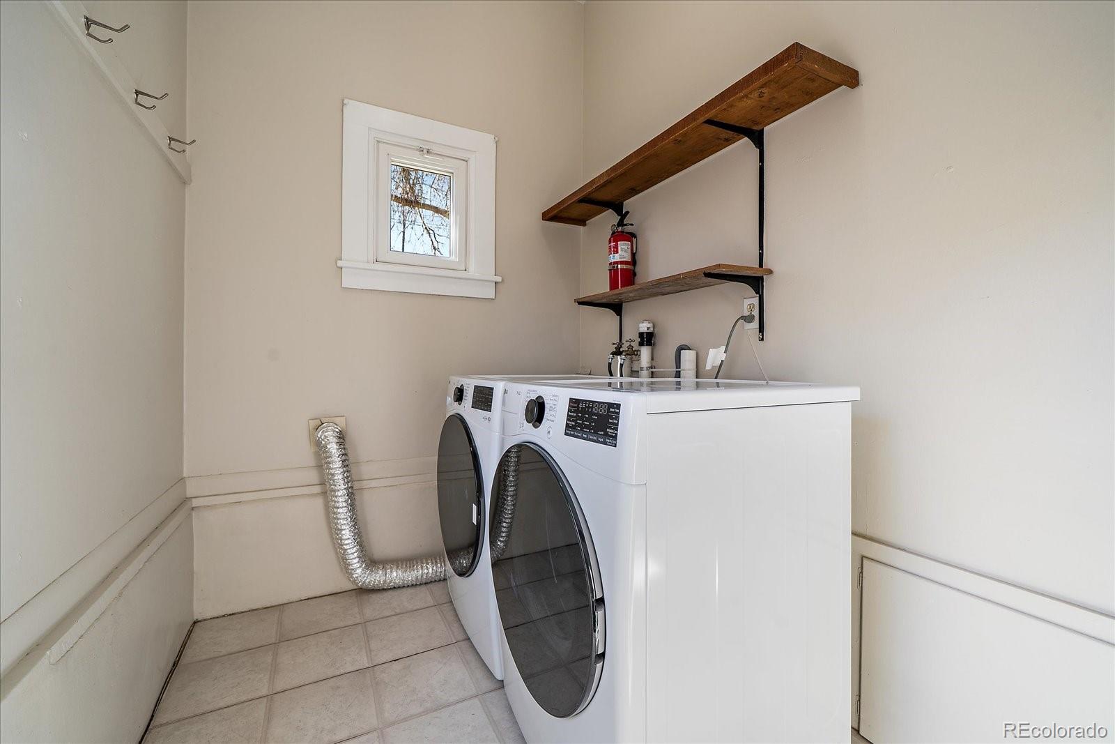 MLS Image #17 for 2345 s williams street,denver, Colorado
