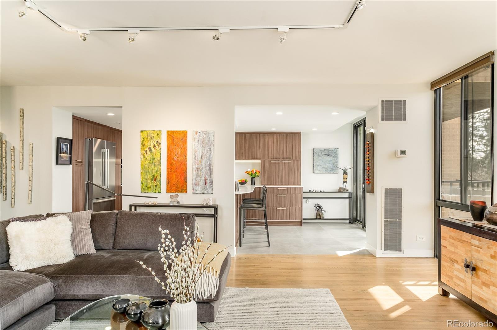 MLS Image #10 for 1111  race street 4b,denver, Colorado