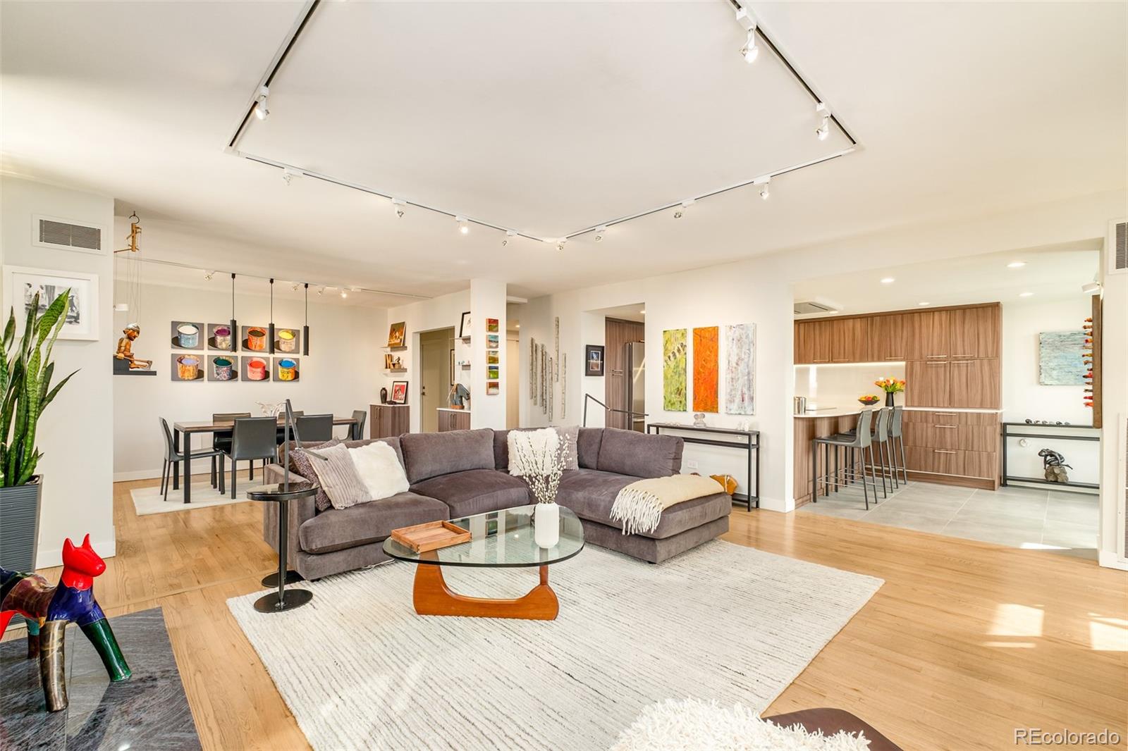 MLS Image #12 for 1111  race street 4b,denver, Colorado