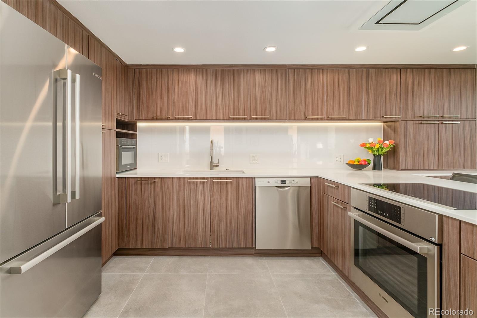 MLS Image #7 for 1111  race street 4b,denver, Colorado