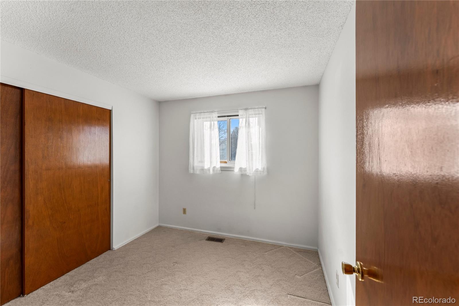 MLS Image #16 for 3908  shelley avenue,colorado springs, Colorado