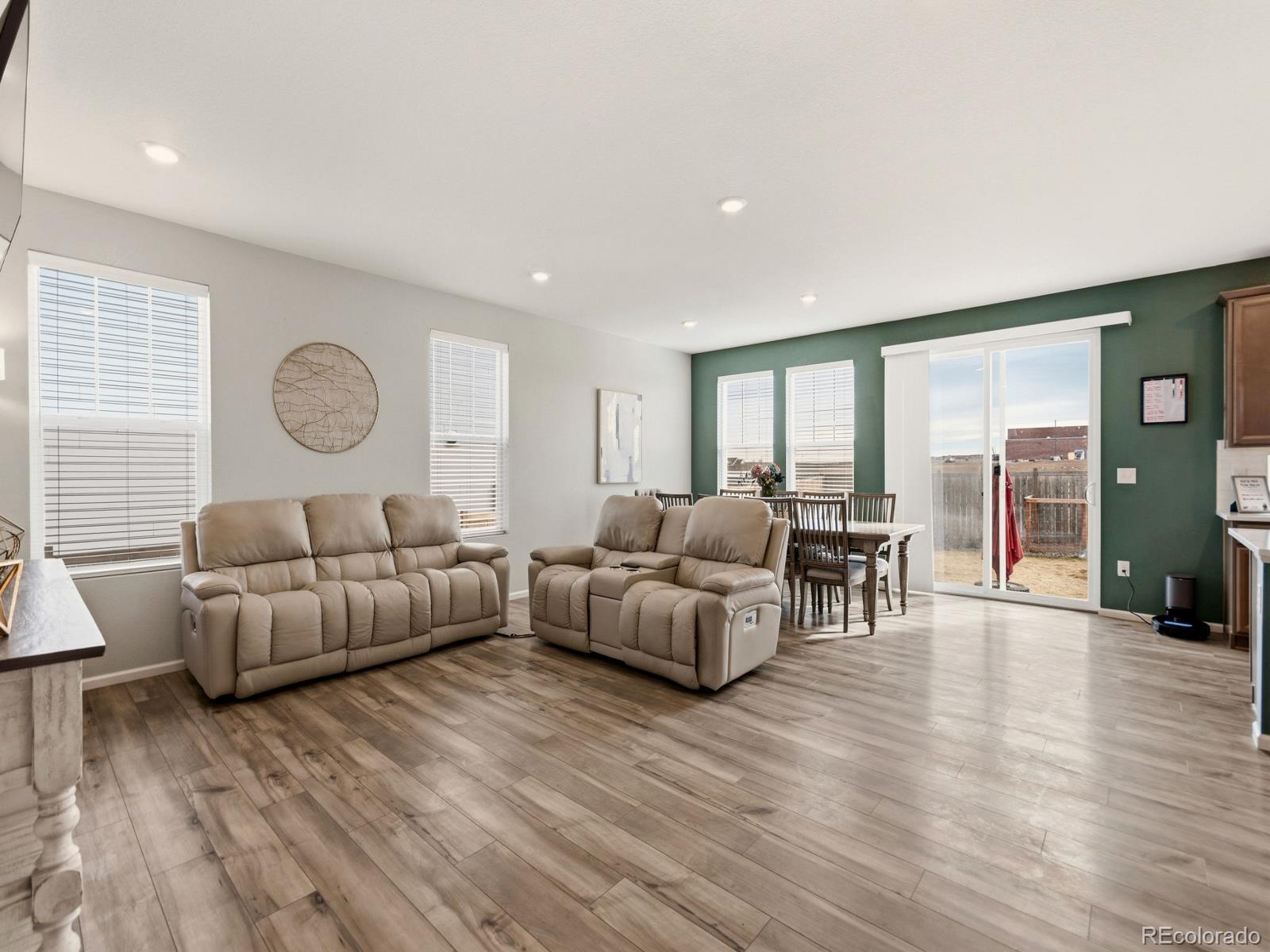 MLS Image #5 for 5860 e 153rd place,thornton, Colorado