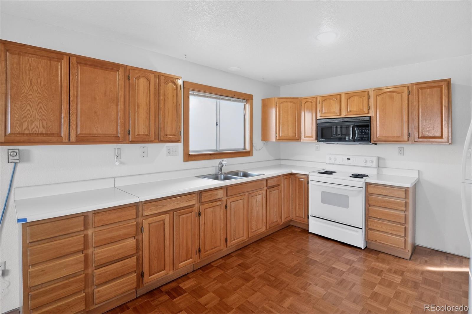 MLS Image #15 for 144  outlaw court,jefferson, Colorado